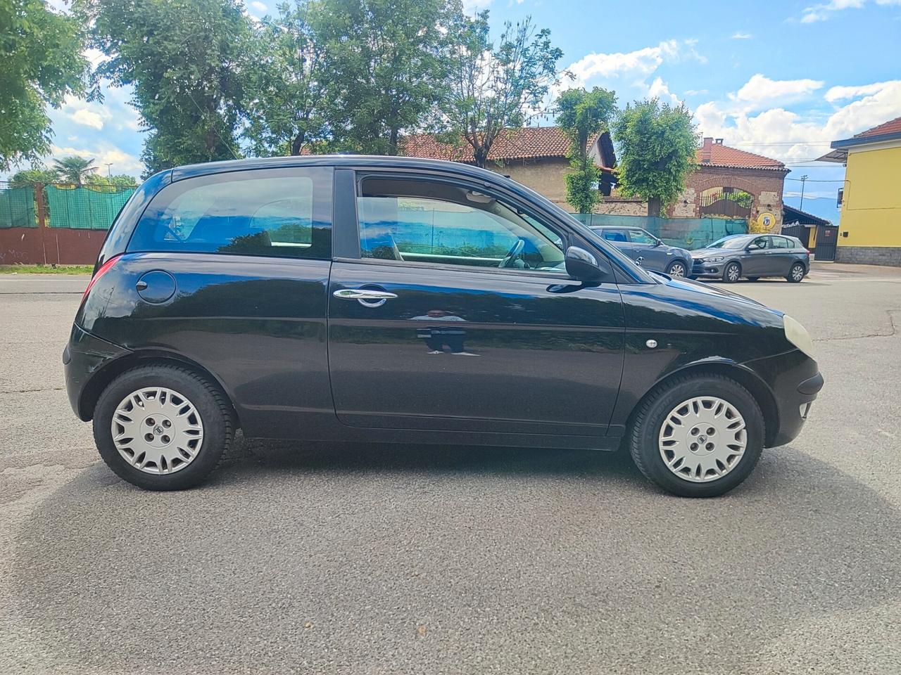 Lancia Ypsilon 1.2 Oro
