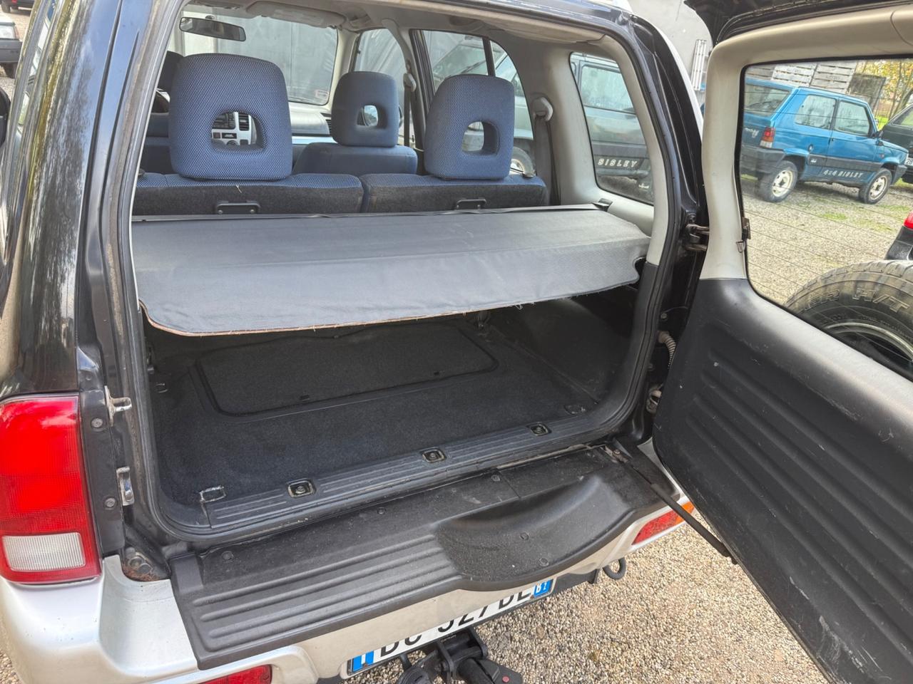 Suzuki Grand Vitara gancio traino