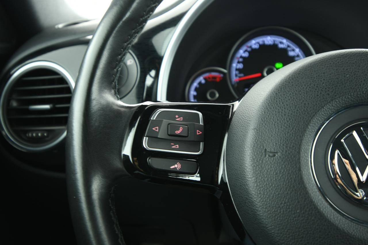 VOLKSWAGEN Maggiolino Cabrio 1.2 tsi Design 105cv DSG+APP CONNECT+C17"