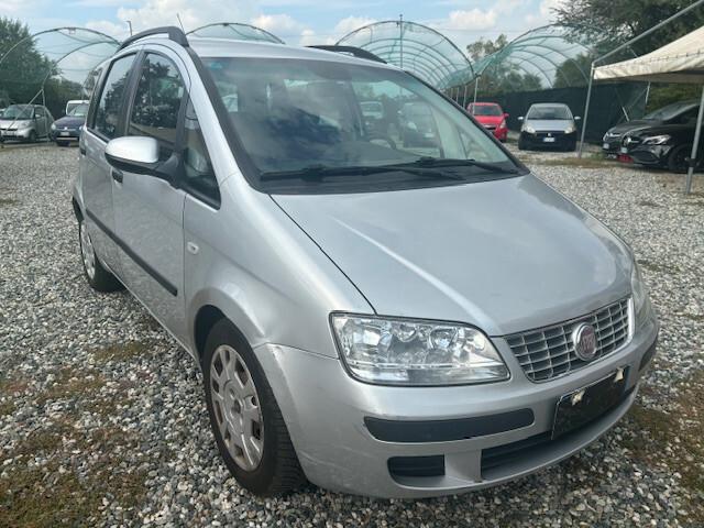 Fiat Idea 1.4 16V S&S Dynamic