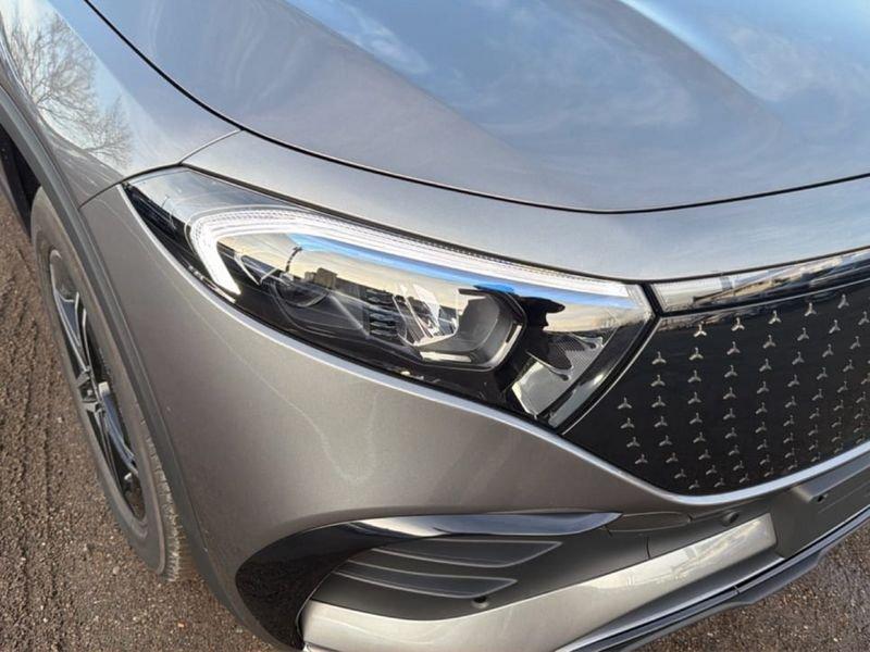 Mercedes-Benz EQB 250+ AMG Line Advanced