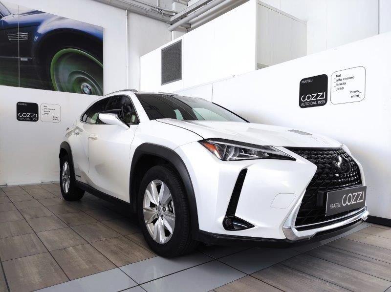 Lexus UX Hybrid Business