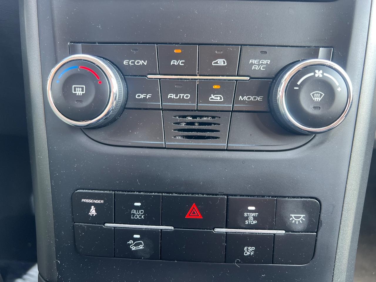 Mahindra XUV500 2.2 16V AWD W8