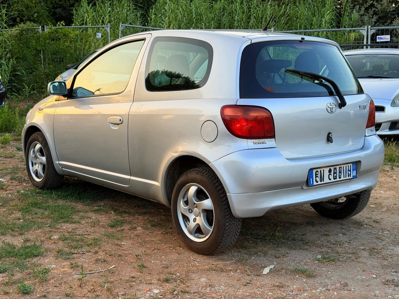 Toyota Yaris 1.0i 3 porte Expo Clima Benzina 65cv 2005