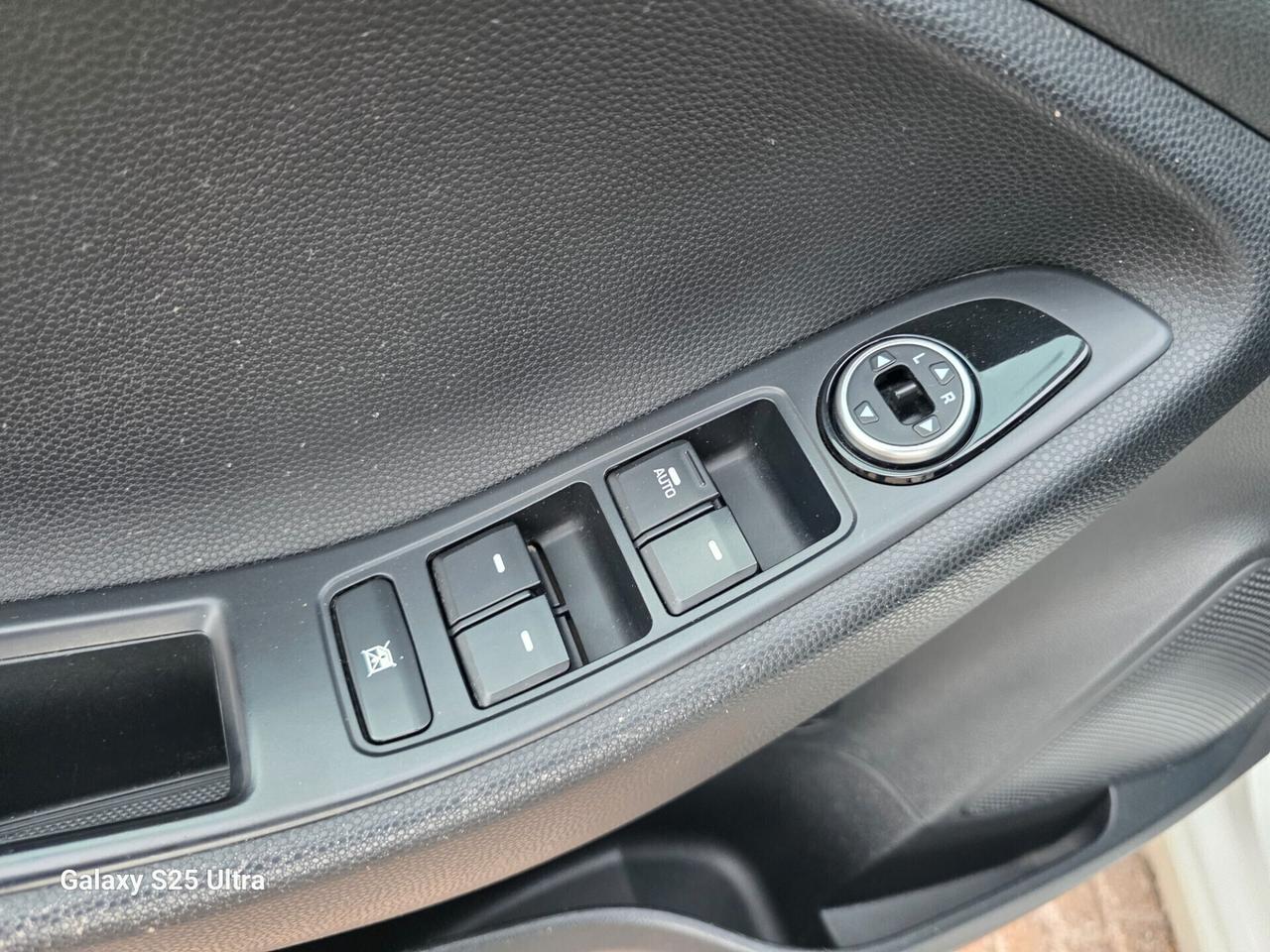 hyundai i20 1.2 valutiamo usato
