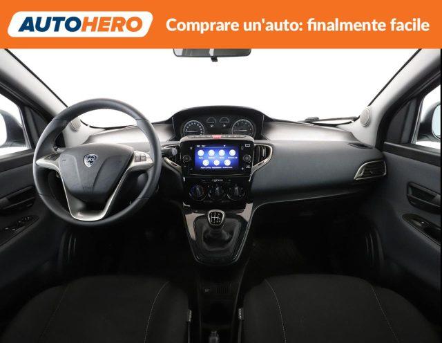 LANCIA Ypsilon 1.0 FireFly 5 porte Hybrid Ecochic Gold