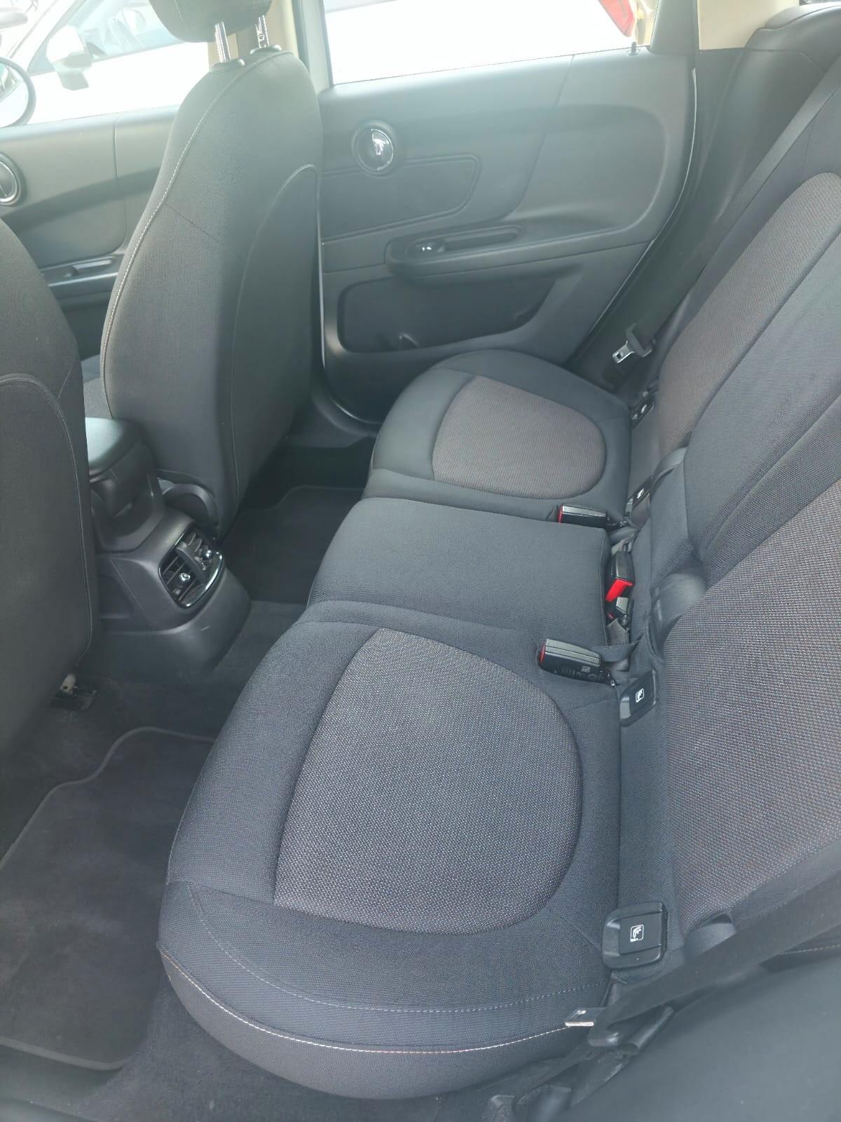 Mini Cooper D Countryman 2.0 Business Automatica