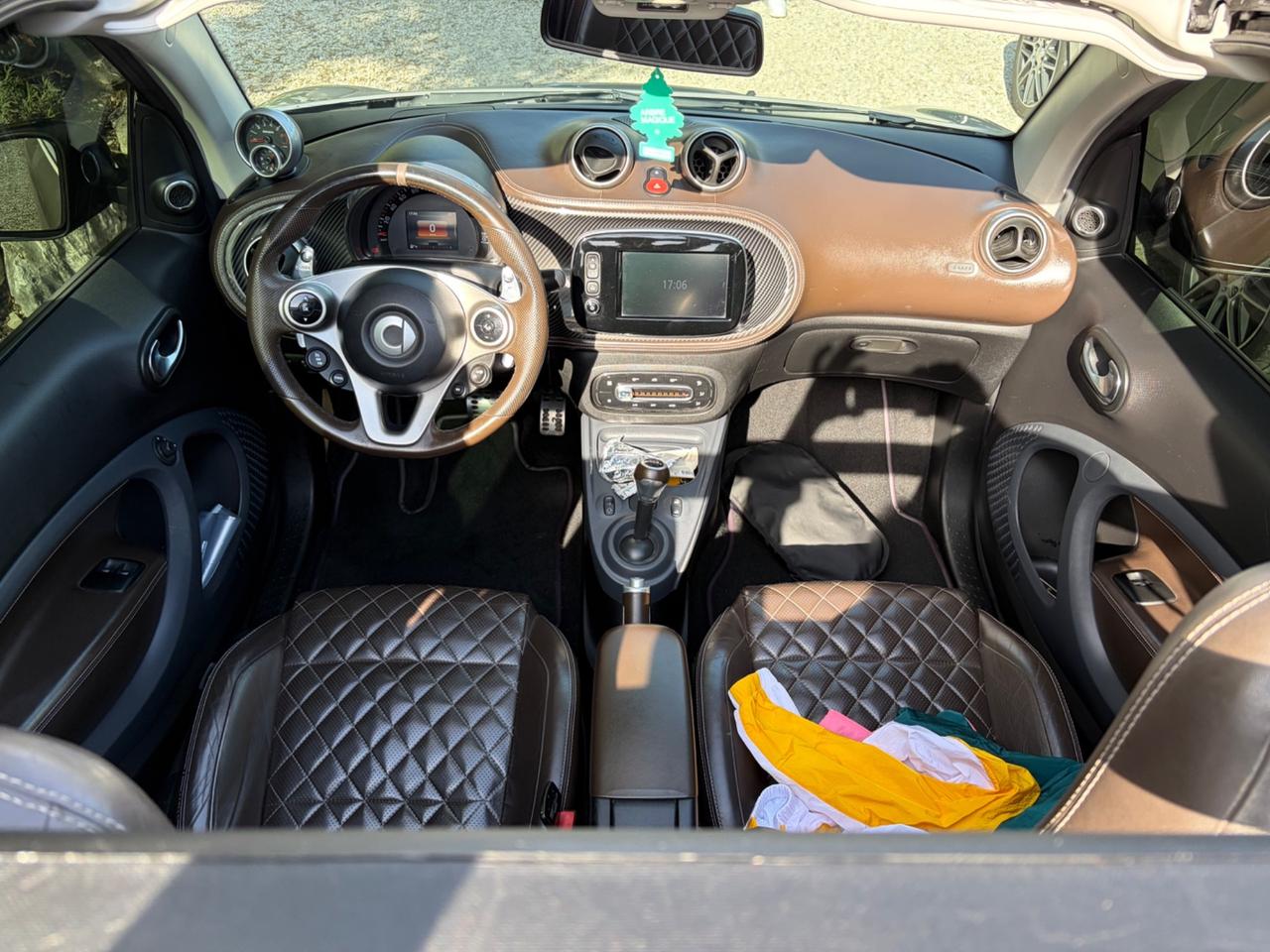 Smart ForTwo BRABUS 0.9 Turbo twinamic cabrio 15th anniversary