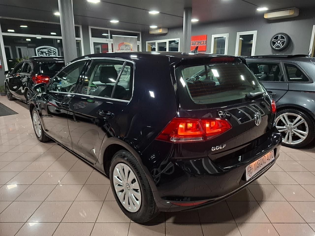 Volkswagen Golf 1.6 TDI 90 CV Neopatentato