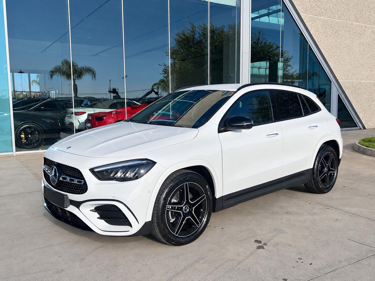 Mercedes-Benz GLA 200d AMG Line Extra auto - possibilità noleggio no scoring
