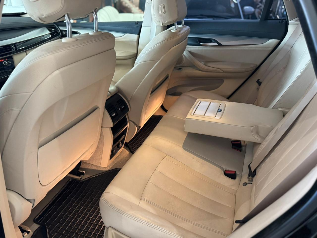 Bmw X6 xDrive30d 258CV