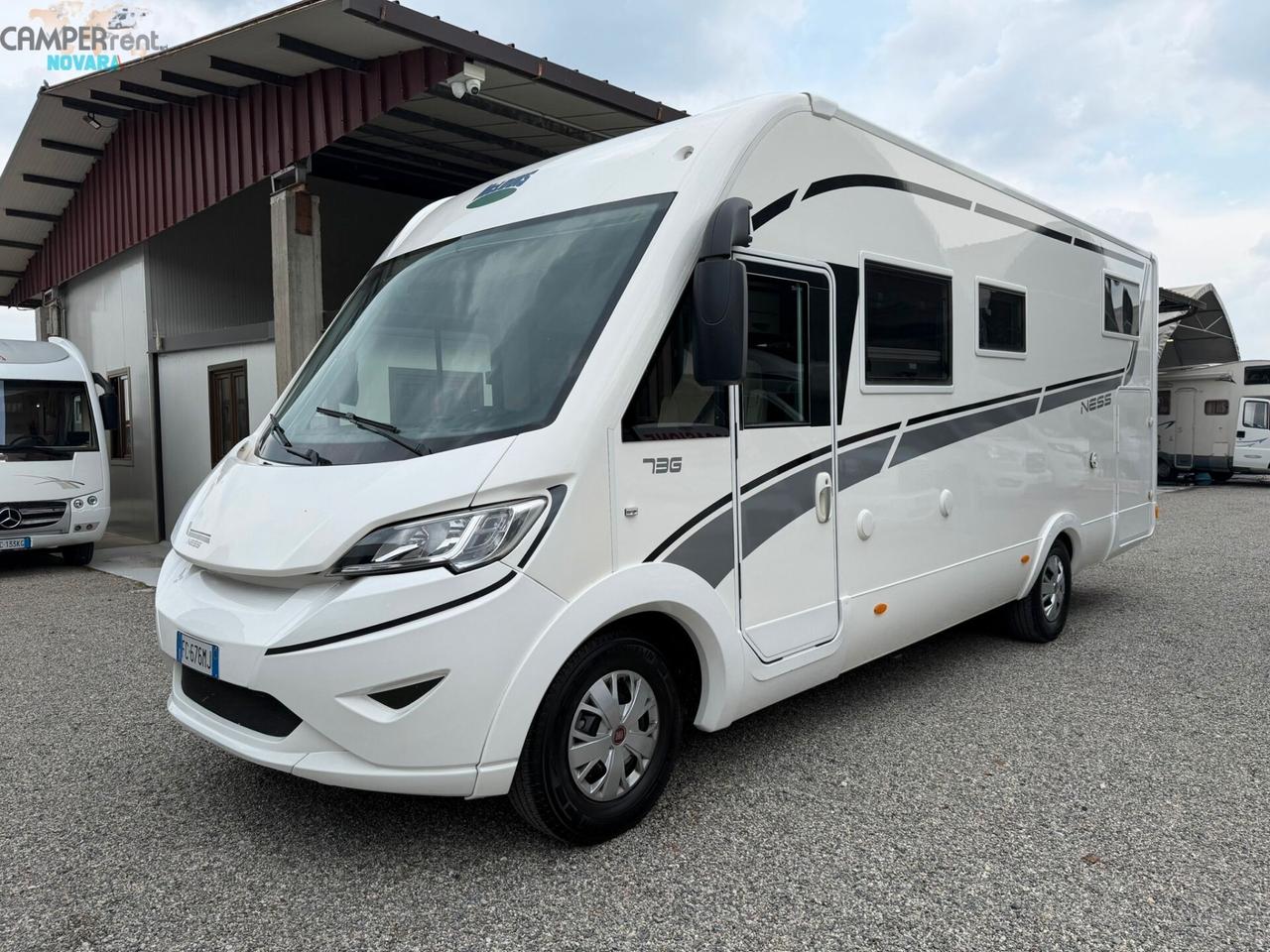 MCLOUIS NESS 73G - MOTORHOME CON LETTI GEMELLI IN CODA