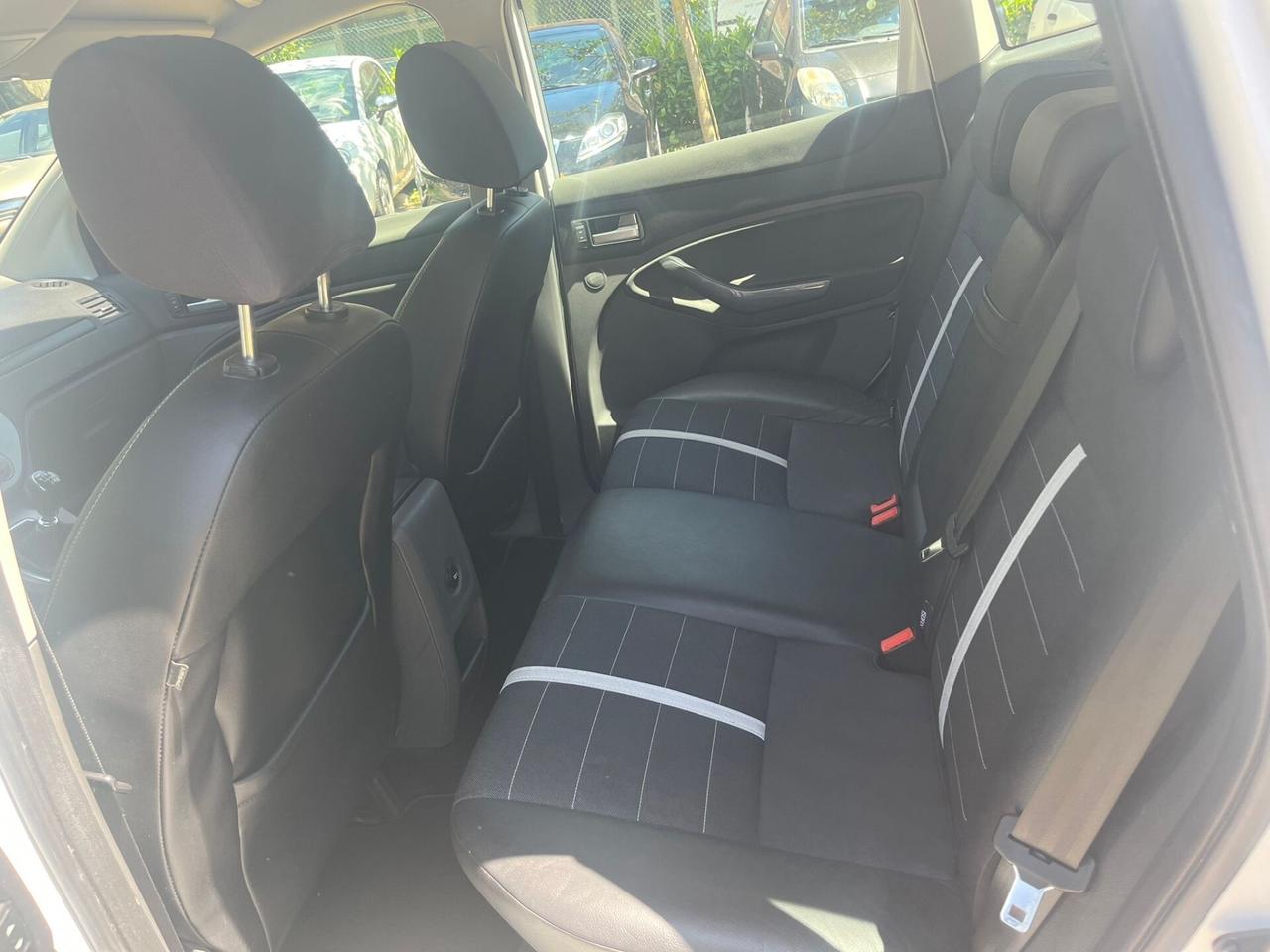 Ford Kuga 2.0 TDCi 163 CV 4WD Titanium DPF