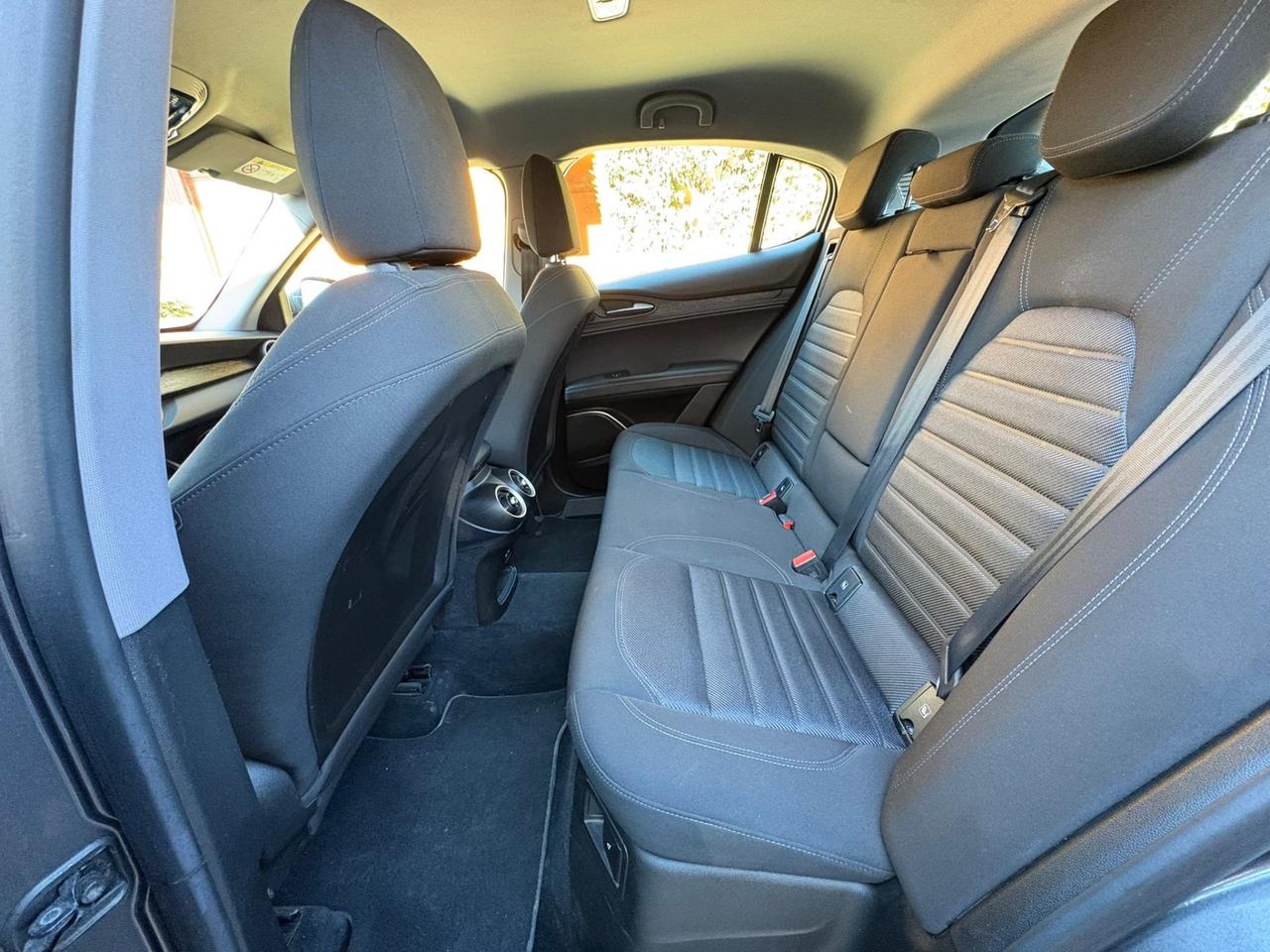 Alfa Romeo Stelvio 2.2 Turbodiesel 160 CV AT8 RWD Business