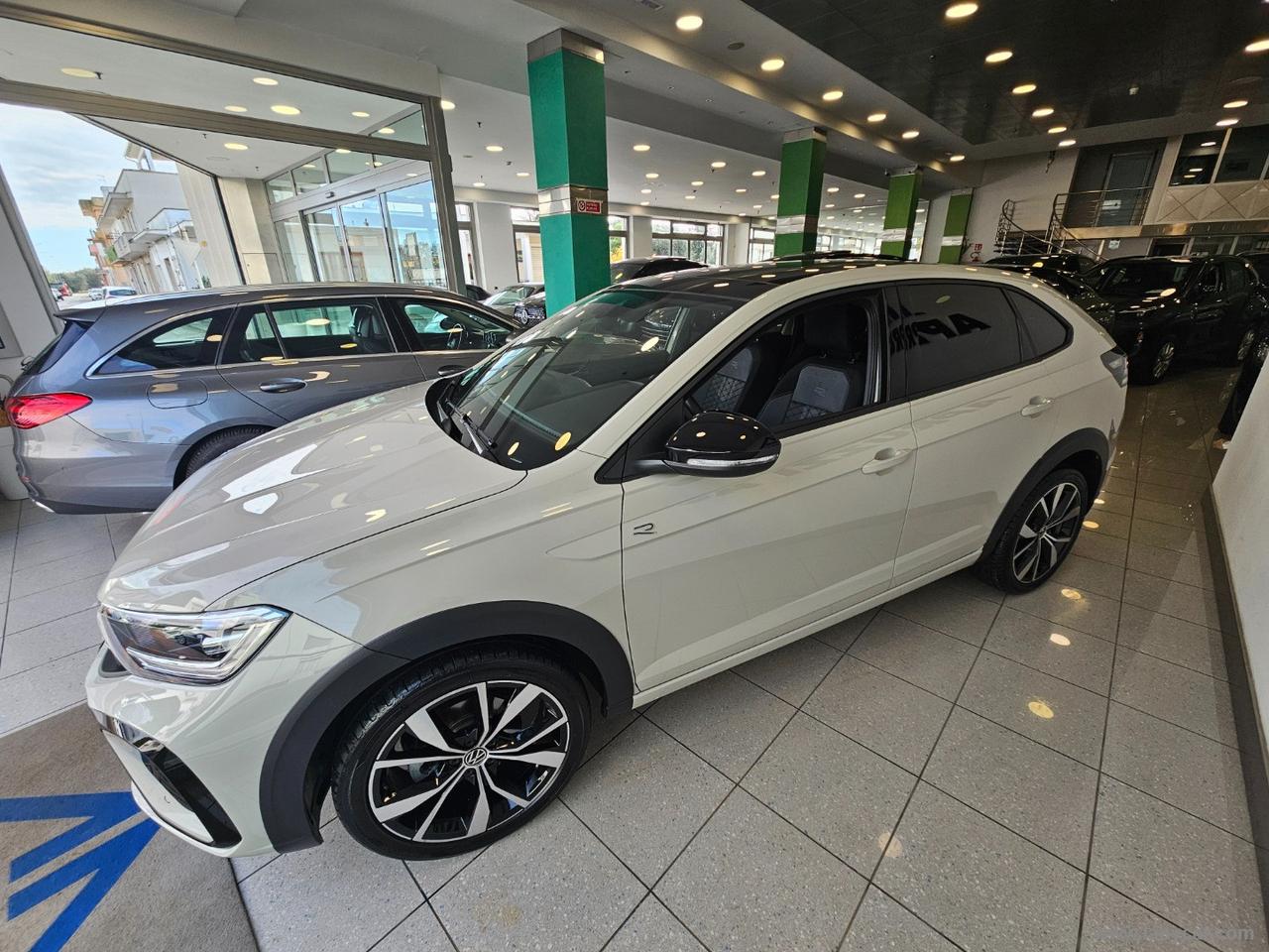 VOLKSWAGEN Taigo 1.0 TSI 115 CV DSG R-Line