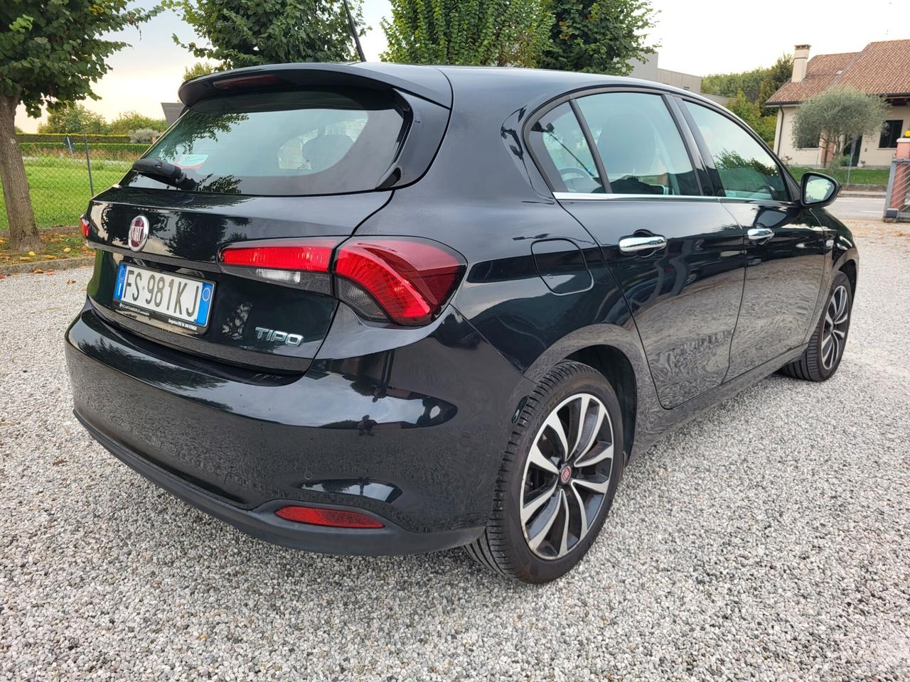 Fiat Tipo 1.6 Mjt S&S 5 porte Lounge
