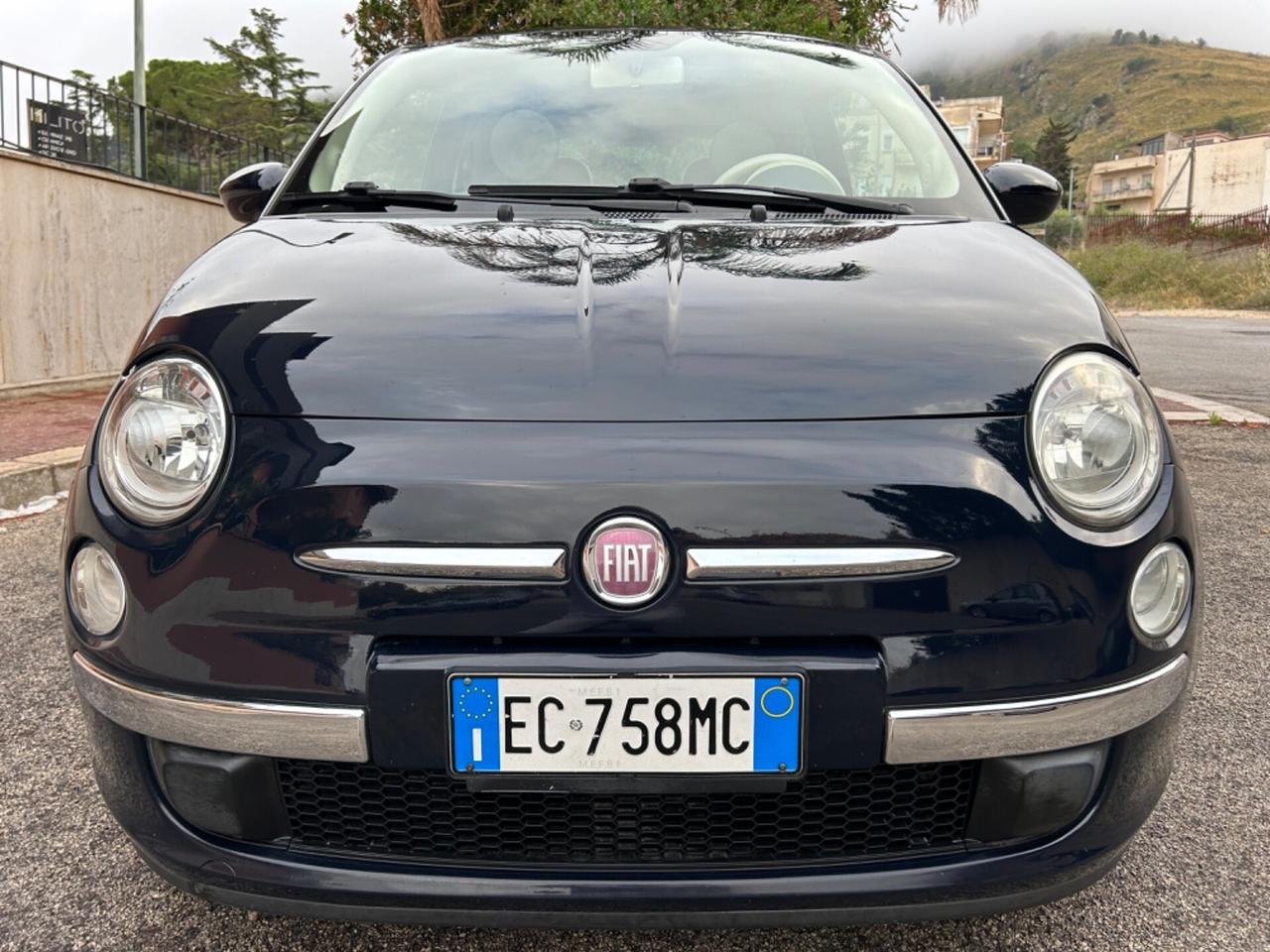 Fiat 500 1.2 Lounge ideale per neo patentati