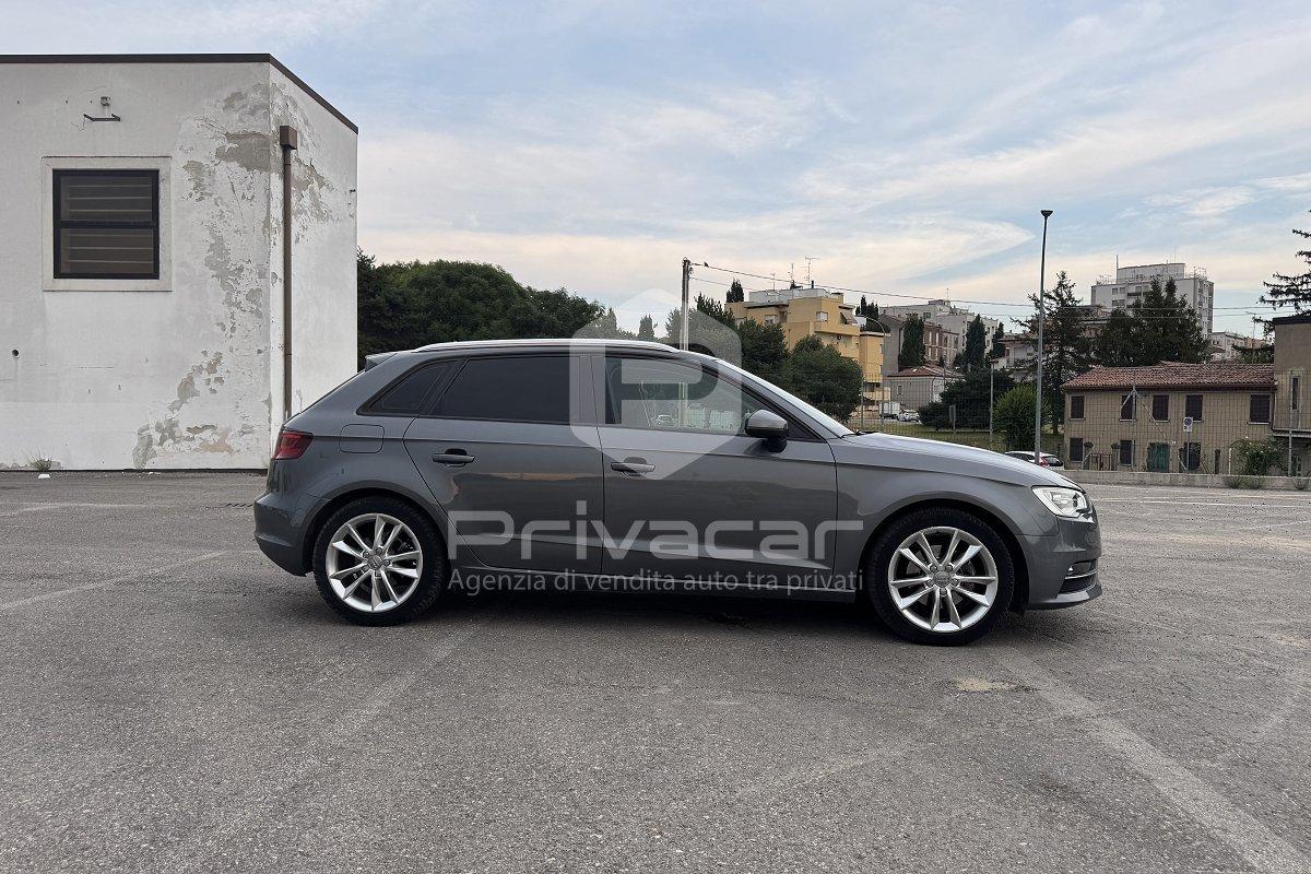 AUDI A3 1.6 TDI clean diesel Ambiente