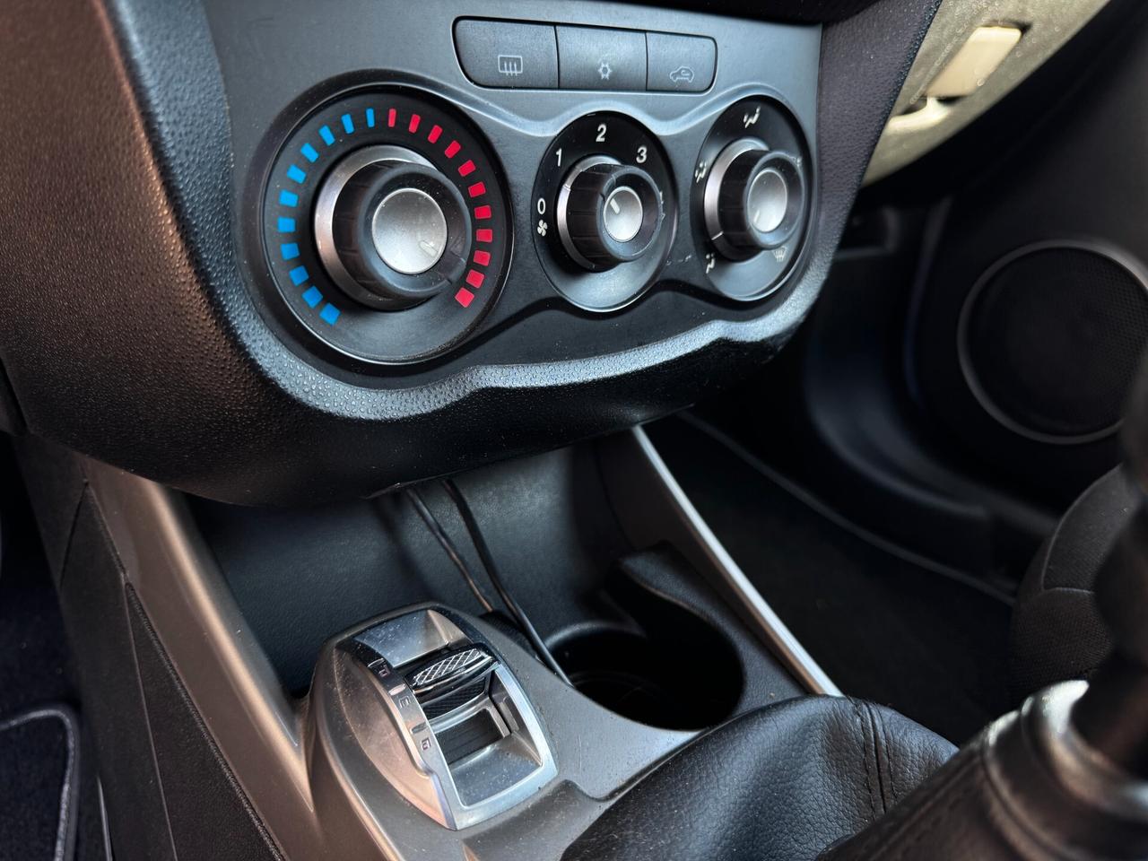 Alfa Romeo MiTo 1.4 78 CV Distinctive Sport Pack