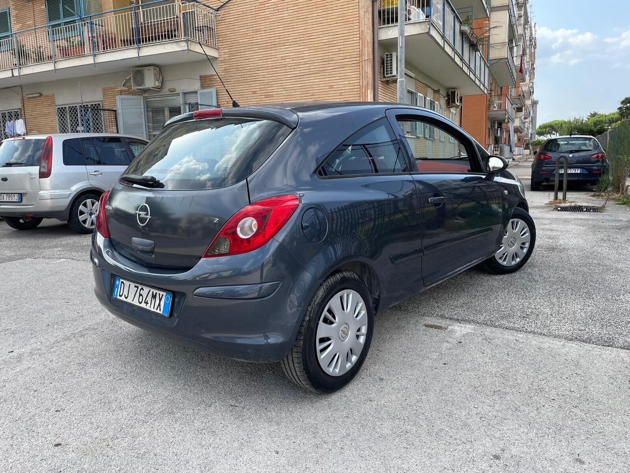Opel Corsa 1.2 3 porte Easytronic Club