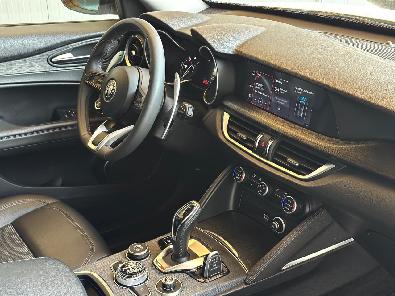 Alfa Romeo Stelvio Super 2.2 Turbodiesel 190 Cv