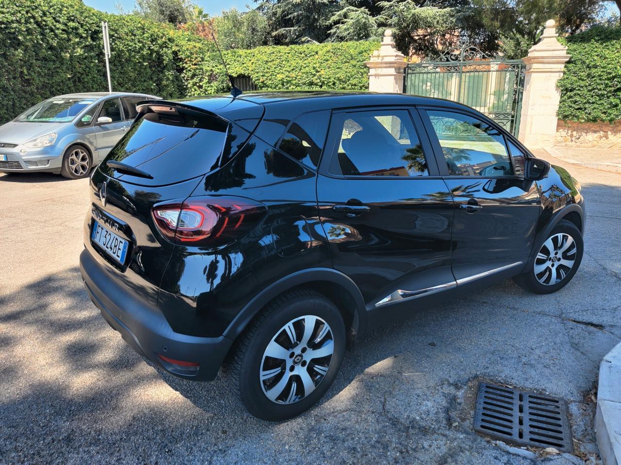 Renault Captur dCi 8V 110 CV Start&Stop Energy Sport Edition2