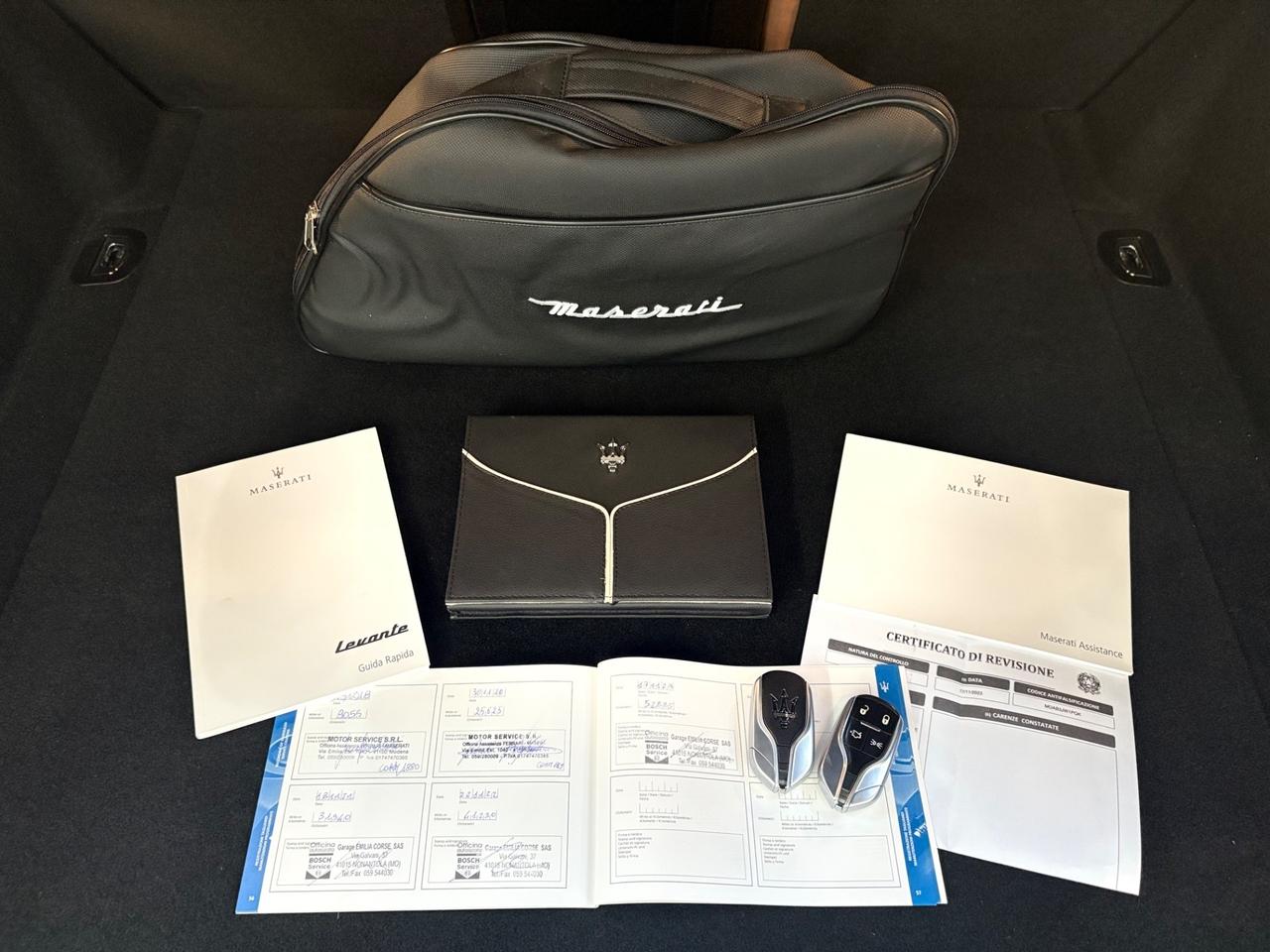 Maserati Levante 275CV Q4 Gransport GRIGIO MARATEA