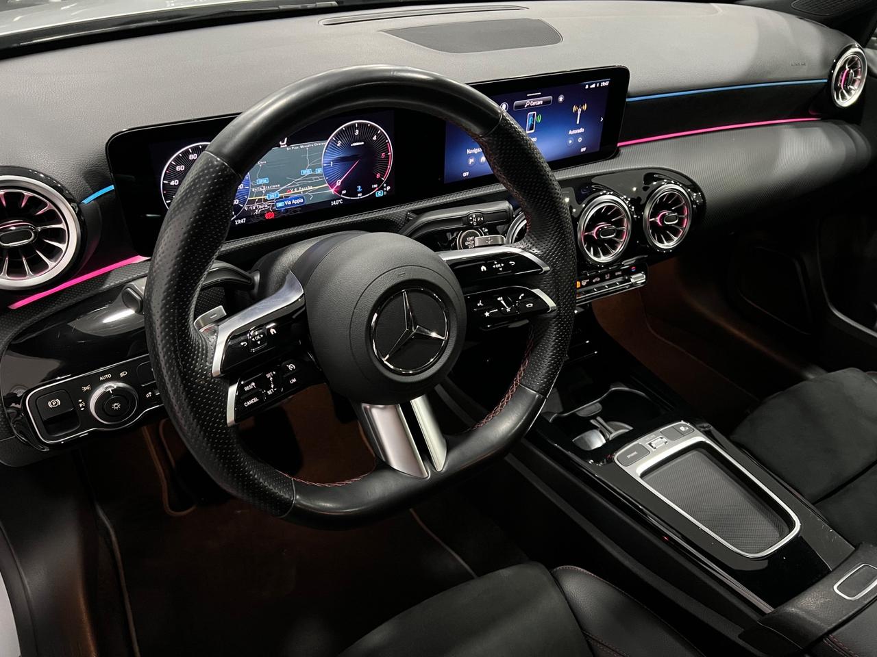 Mercedes Benz A180d Aut. AMG Line Premium 116 cv