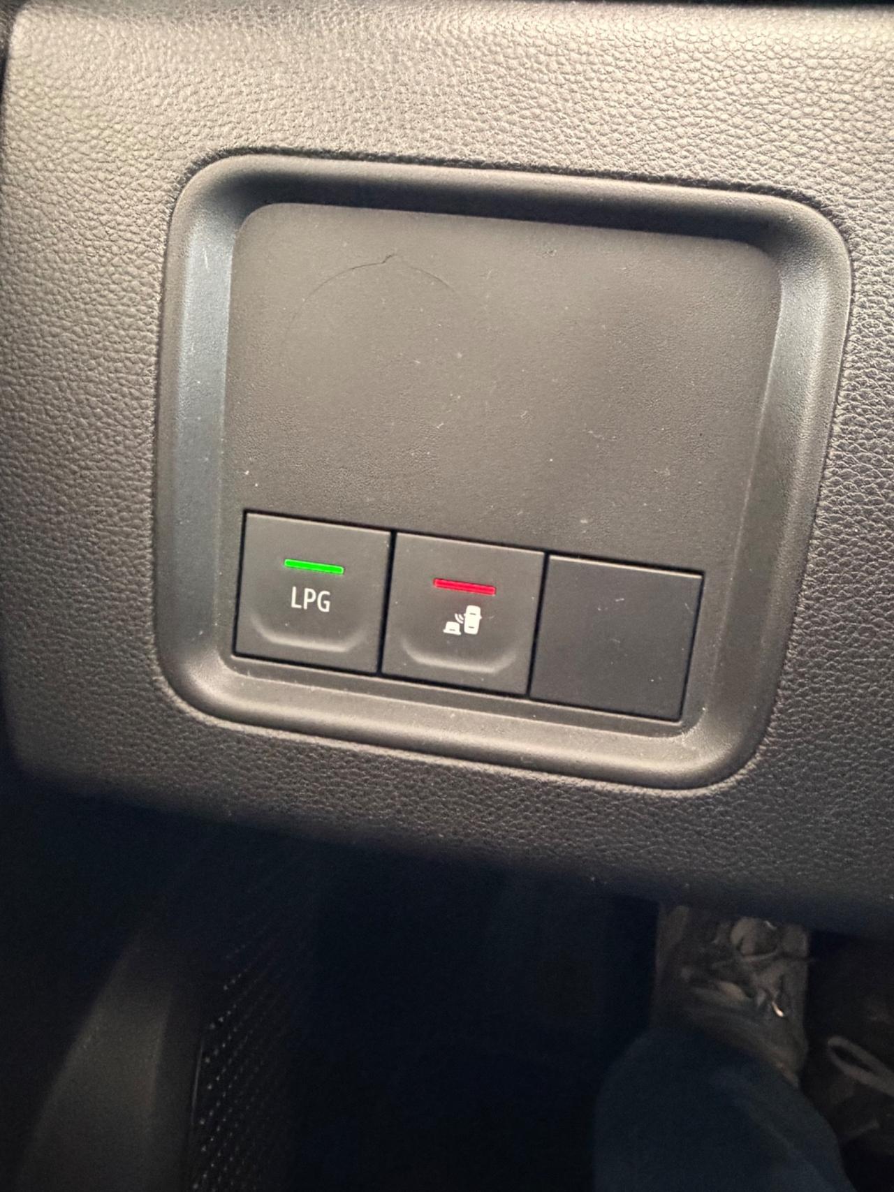 Dacia Duster 1.0 TCe GPL 4x2 Prestige Up