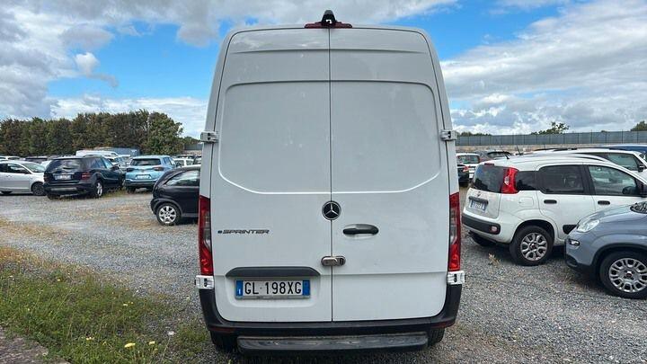 MERCEDES BENZ eSPRINTER FURGONE ELETTRICO