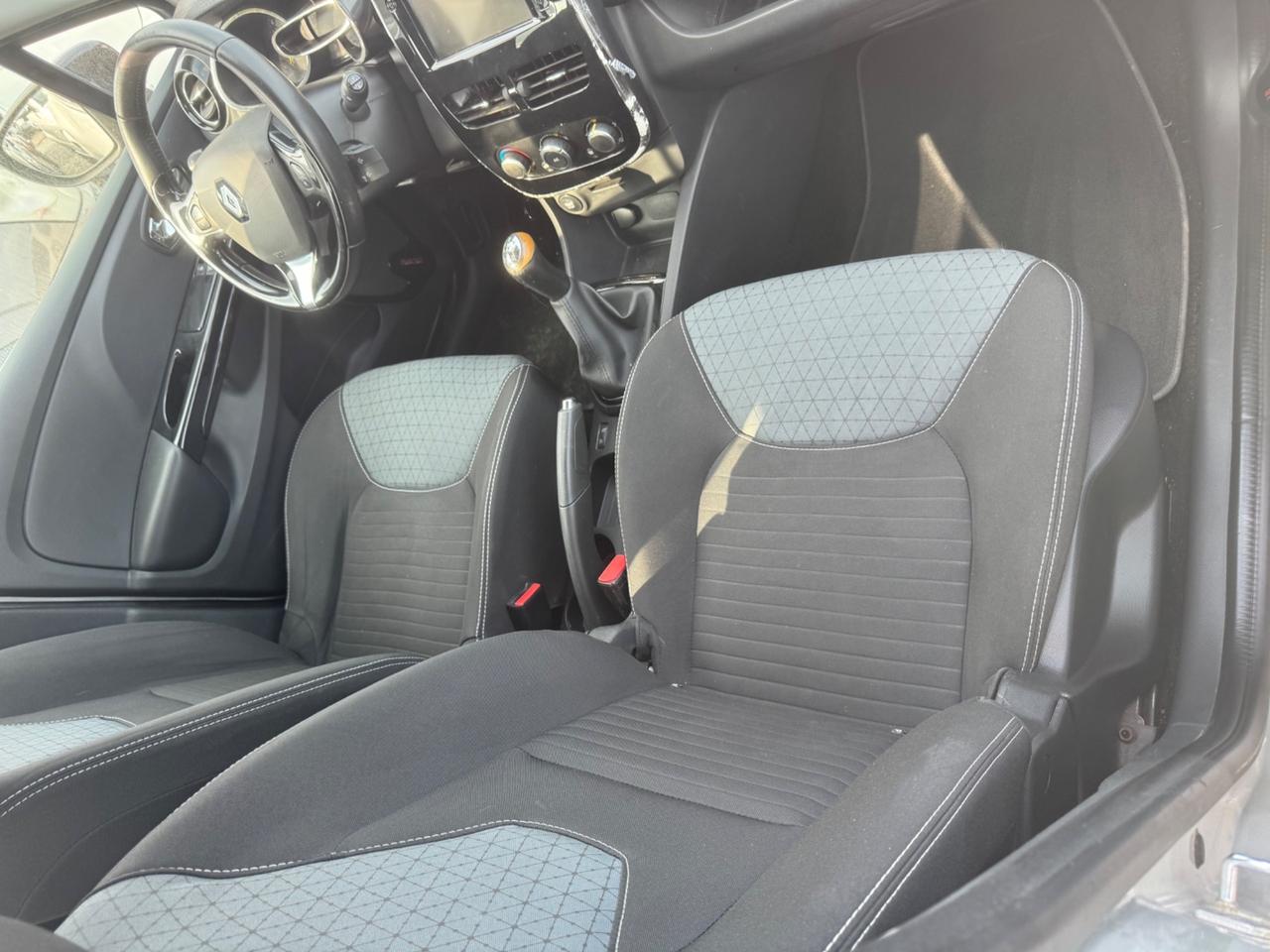 Renault Clio Sporter 1.2 75CV Wave