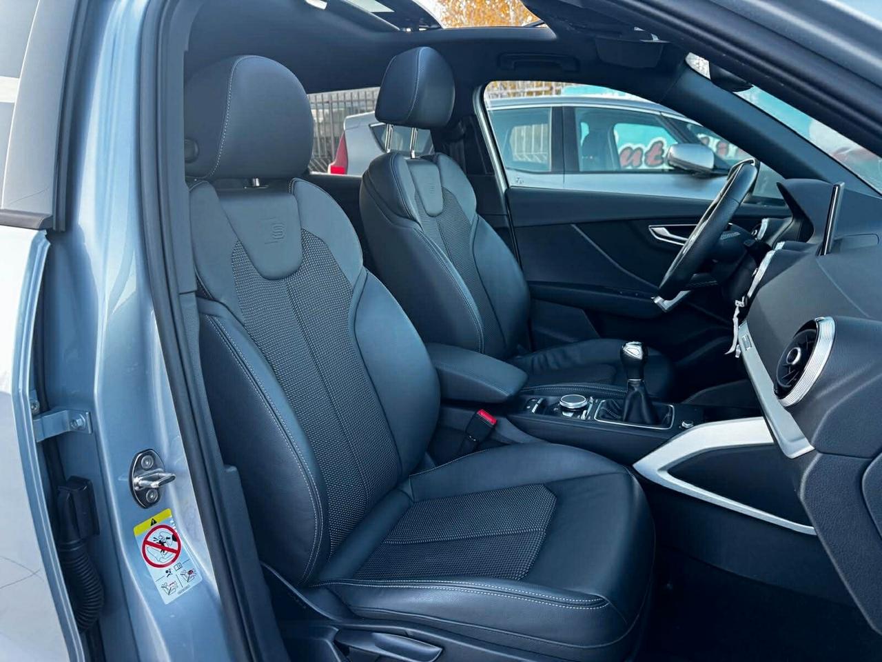 Audi Q2 30 TDI -TETTO A-SLINE INT-