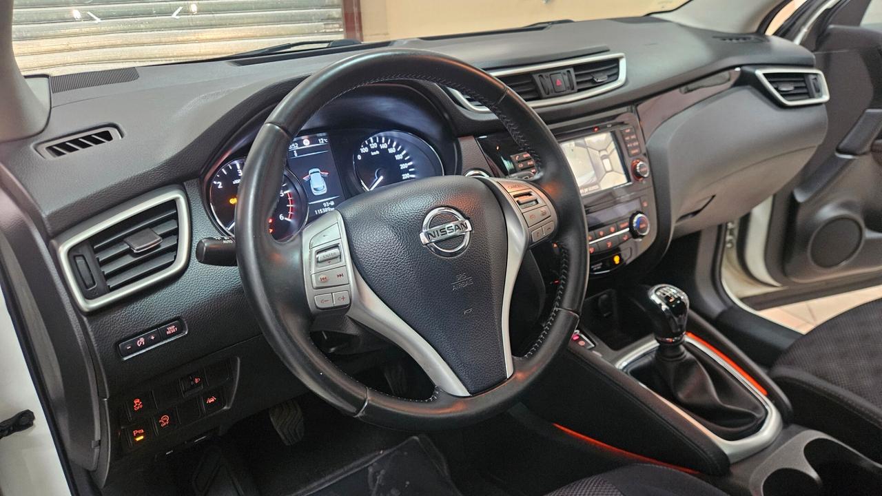 Nissan Qashqai 1.5 dCi Tekna