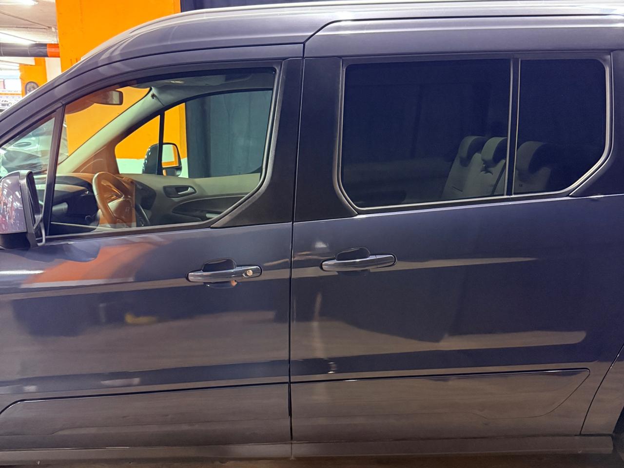 SPETTACOLARE FORD GRAN TOURNEO CONNECT 7 POSTI CON SOLI 77.504 KM