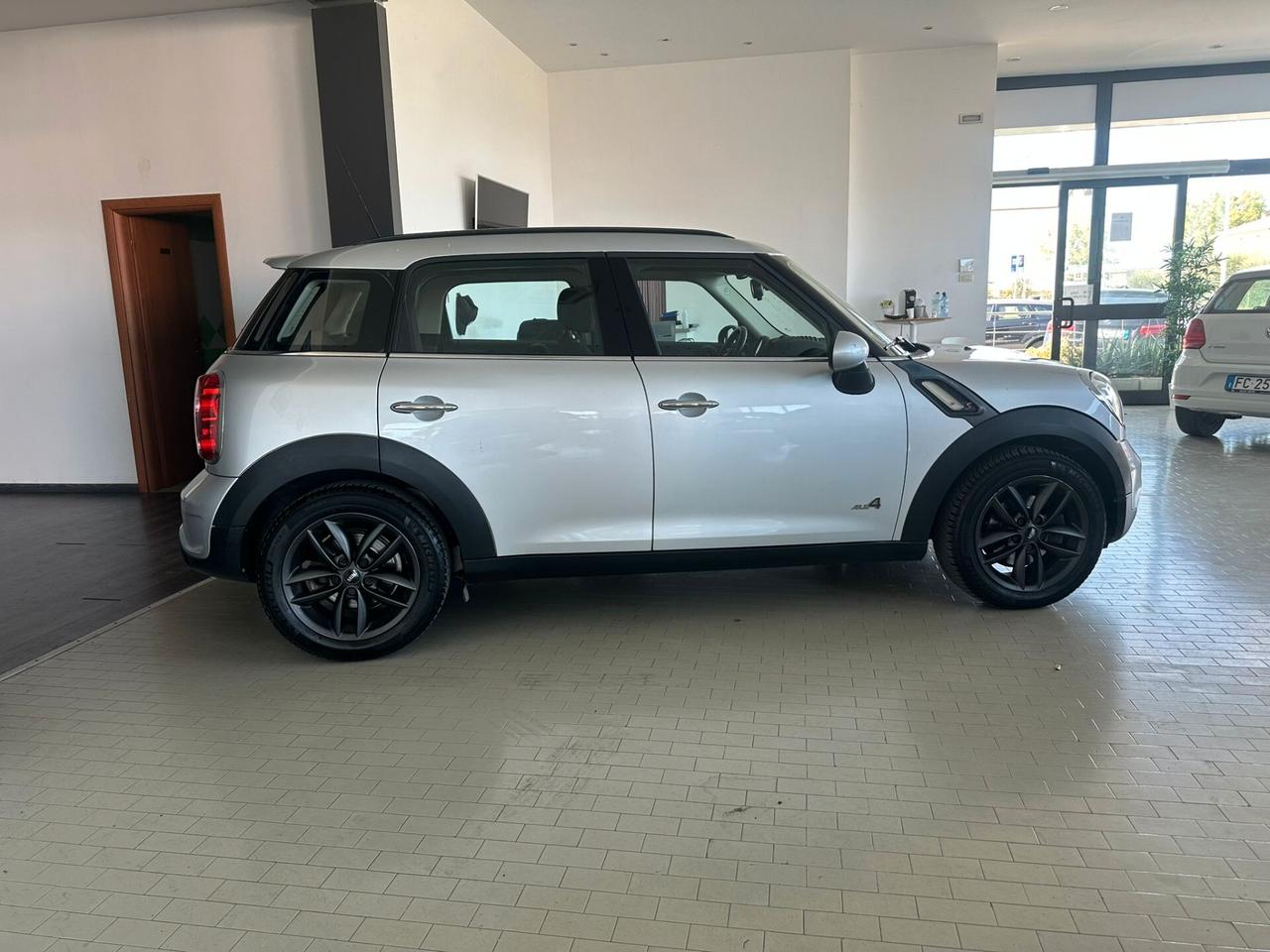 Mini Cooper SD Countryman 2.0 ALL4 INTEGRALE AUTOMATICA