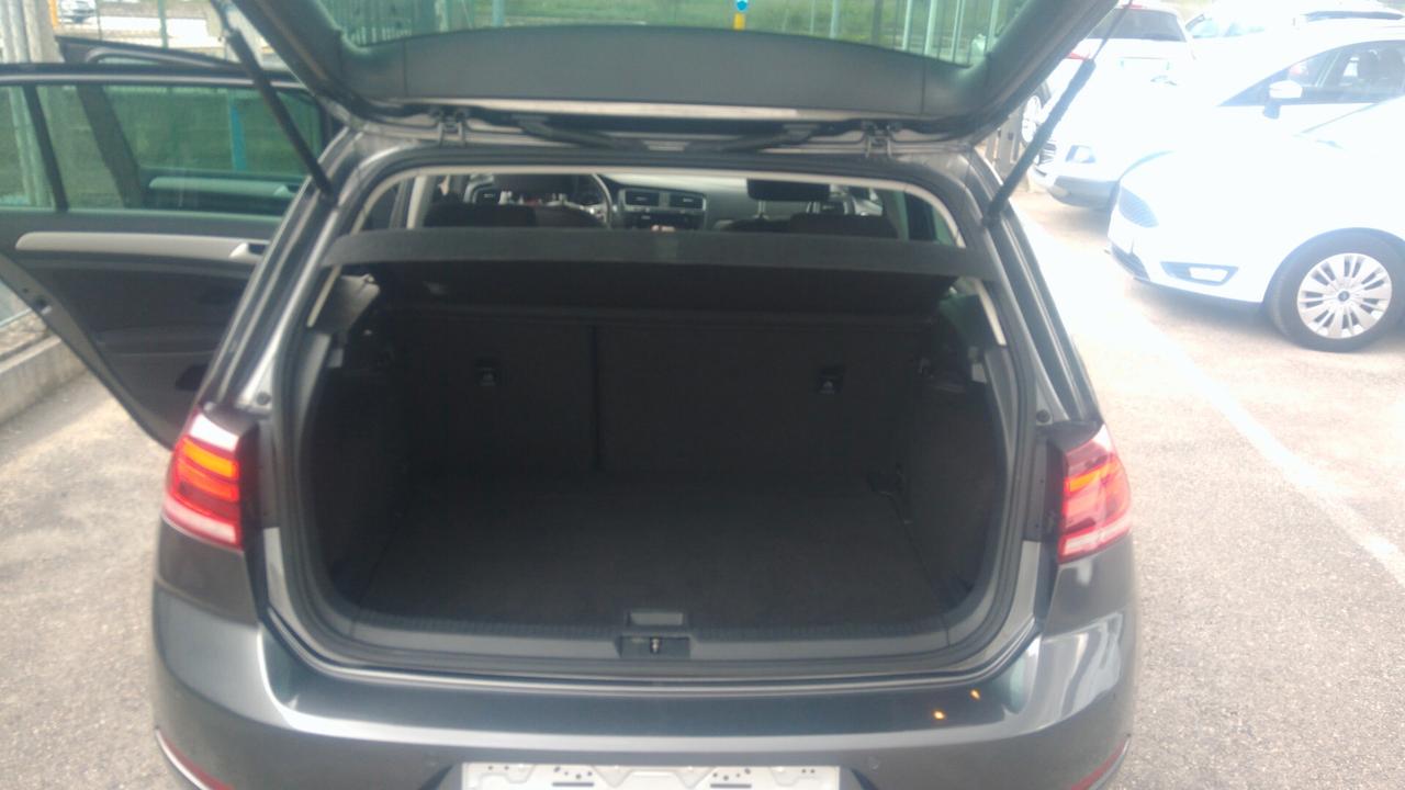 Volkswagen Golf 1.6 TDI 115 CV 5p. Restyling-Garantita 24 Mesi
