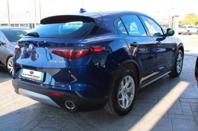 Alfa Romeo Stelvio 2.2 t Business Q4 190cv con Navigatore e CarPlay