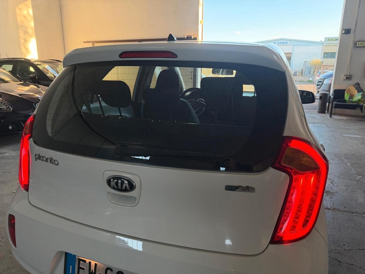 Kia Picanto 1.0 12V EcoGPL 5 porte Glam