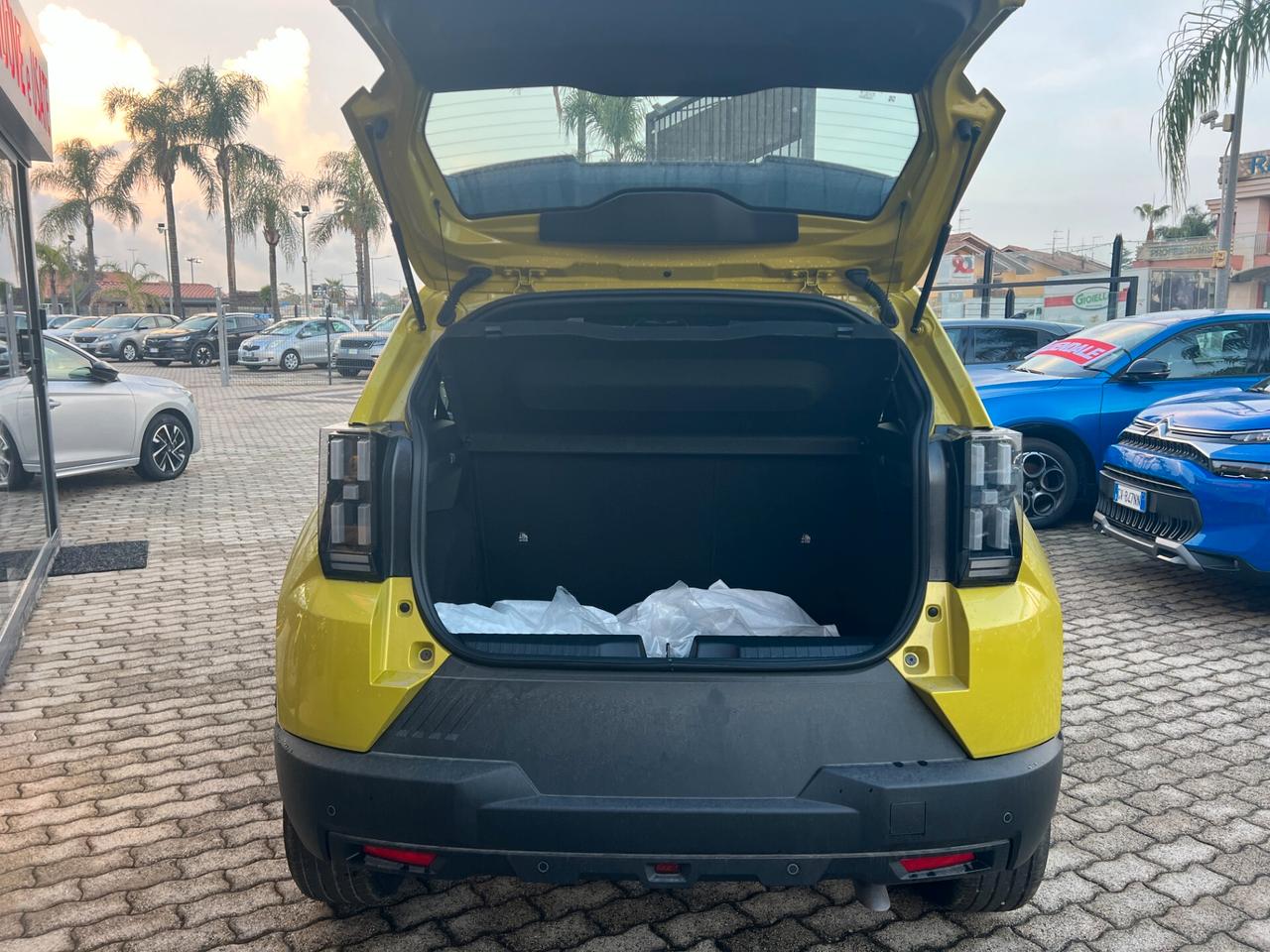Fiat Grande Panda 1.2 Hybrid 110 CV S&S Icon KM 0 IVA ESPOSTA