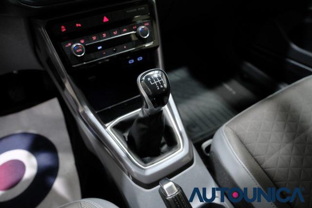 VOLKSWAGEN T-Cross 1.0 TSI 110 CV ADVANCED NEOPATENTATI