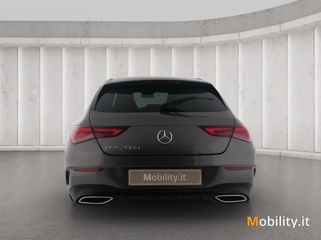 Mercedes CLA Shooting Brake 200 D Premium 8G-DCT