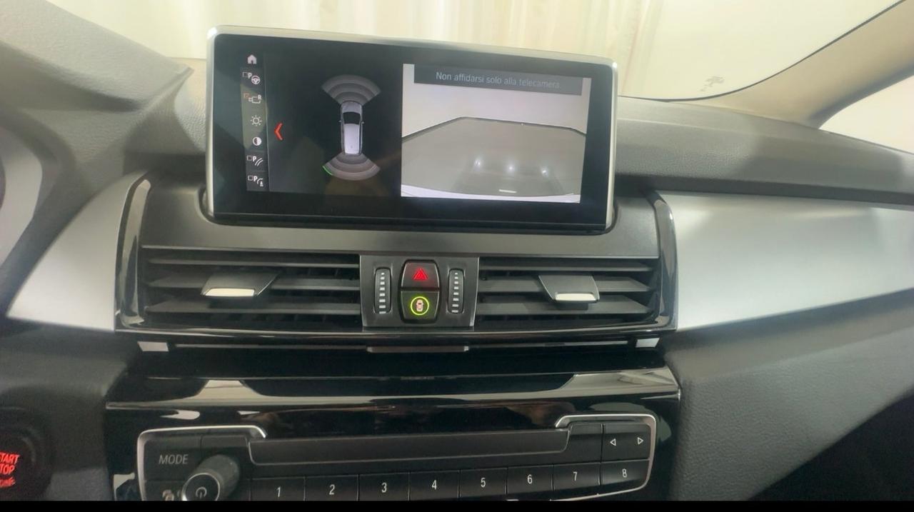 Bmw 2er Active Tourer 218d Sport