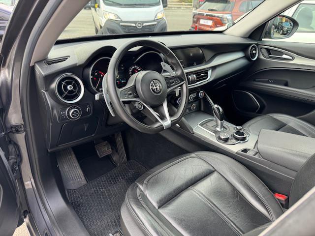 ALFA ROMEO Stelvio 2.2 210cv AT8 Q4 Executive *Motore nuovo*