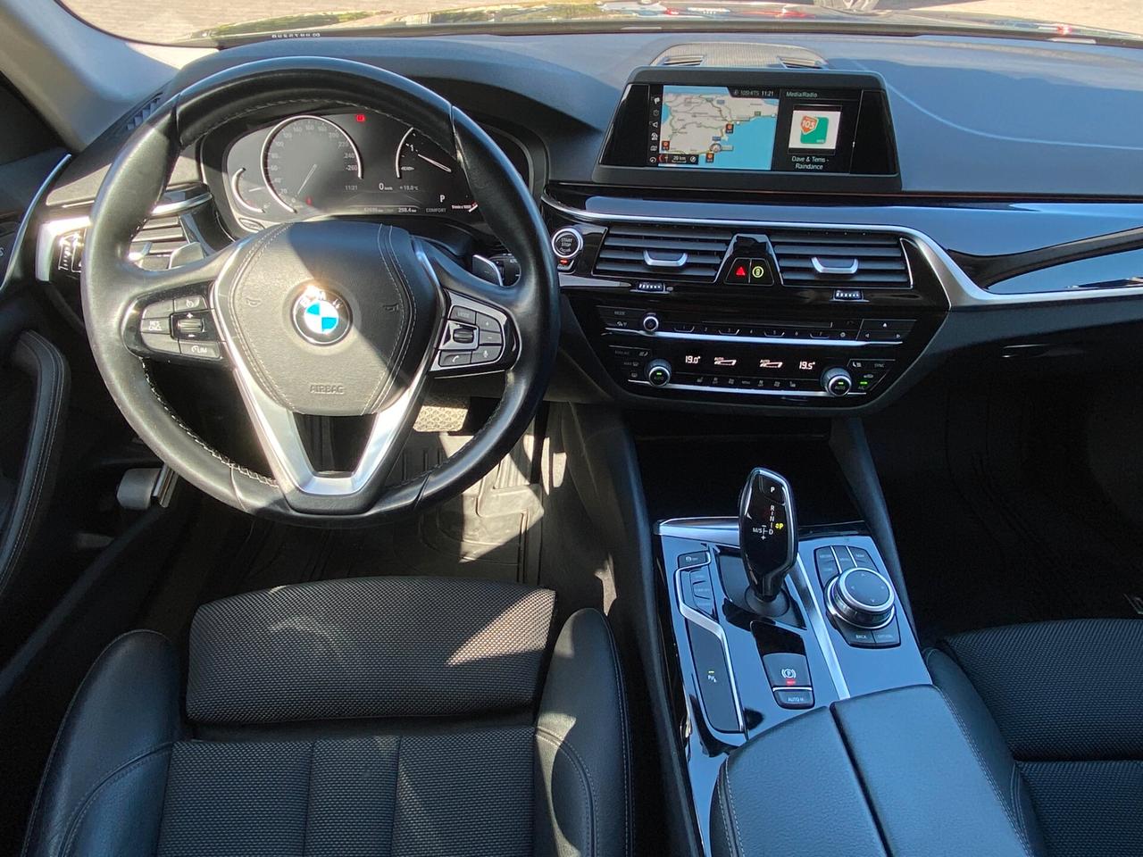 BMW 520i Serie 5 Touring Sport Line auto