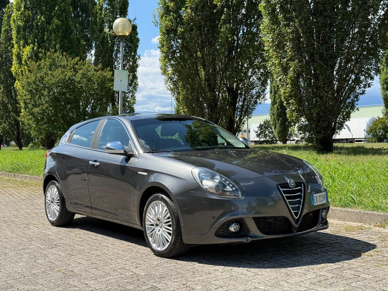 Alfa Romeo Giulietta 1.6 JTDm-2 105 CV Distinctive