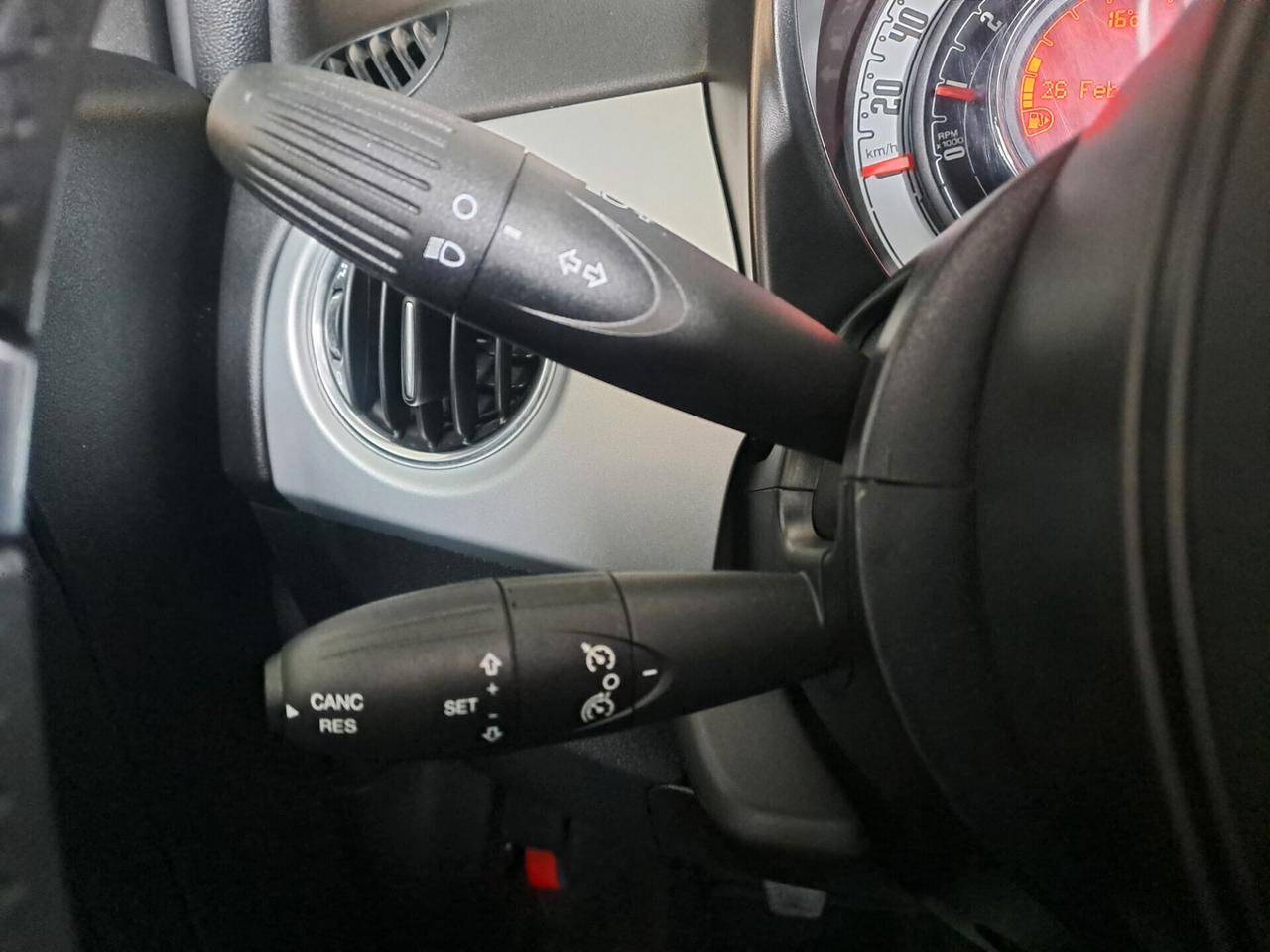 Fiat 500 C 1.0 Hybrid Connect