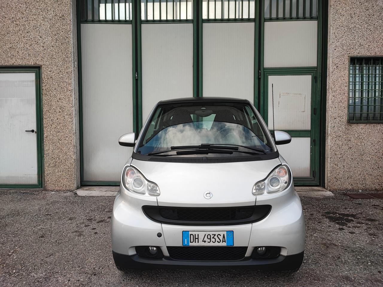 Smart ForTwo 1.0 BENZINA NEOPATENTATI OTTIME CONDIZIONI