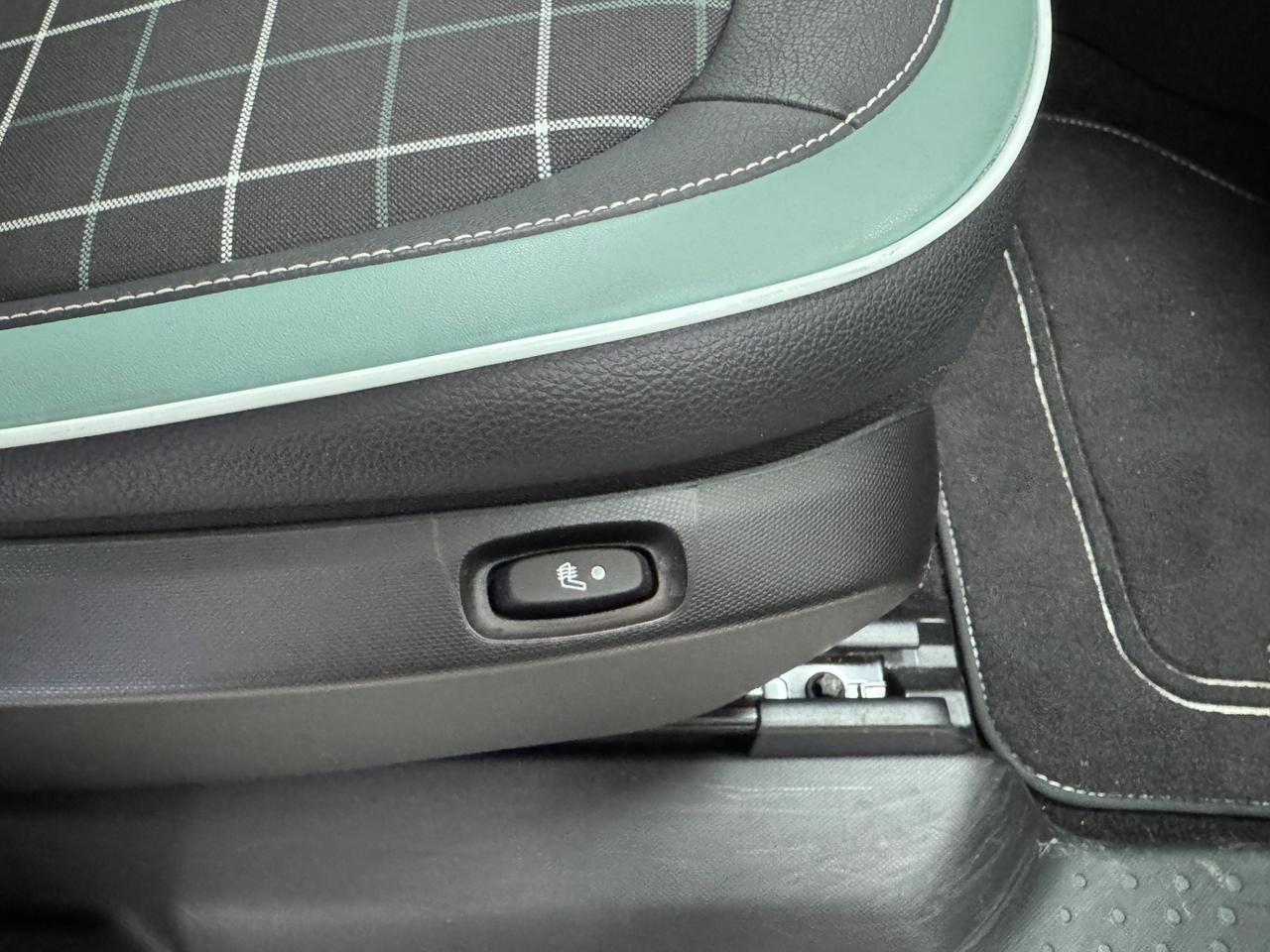 Renault Twingo TCe 90 CV Energy La Parisienne