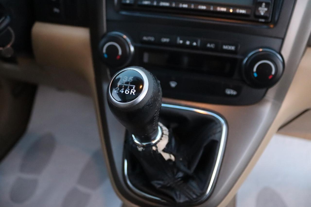 Honda CR-V 2.2 i-CTDi 16V Advance DPF
