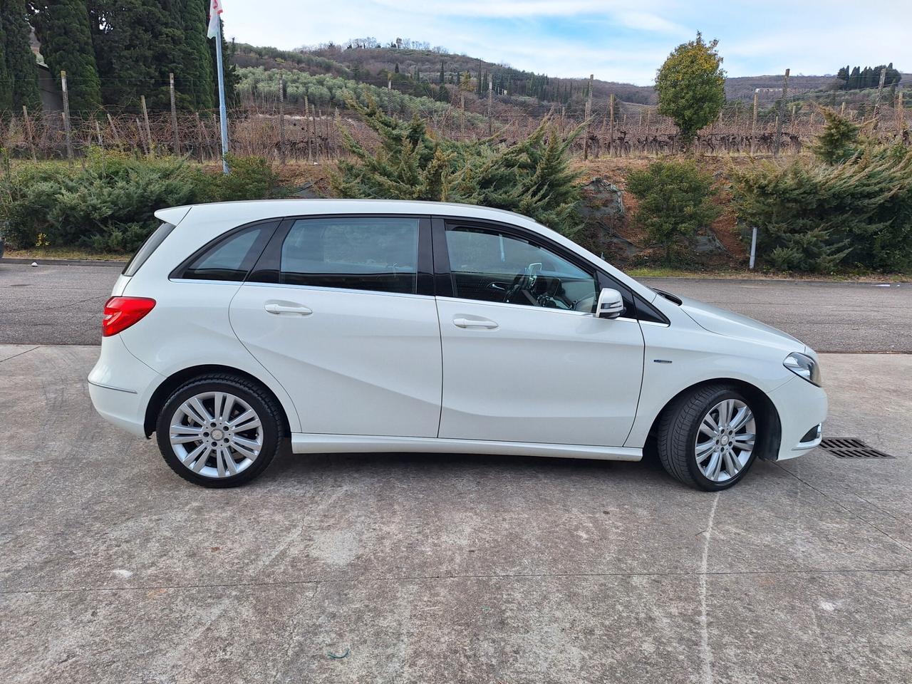 Mercedes-benz B 180 BlueEFFICIENCY Executive